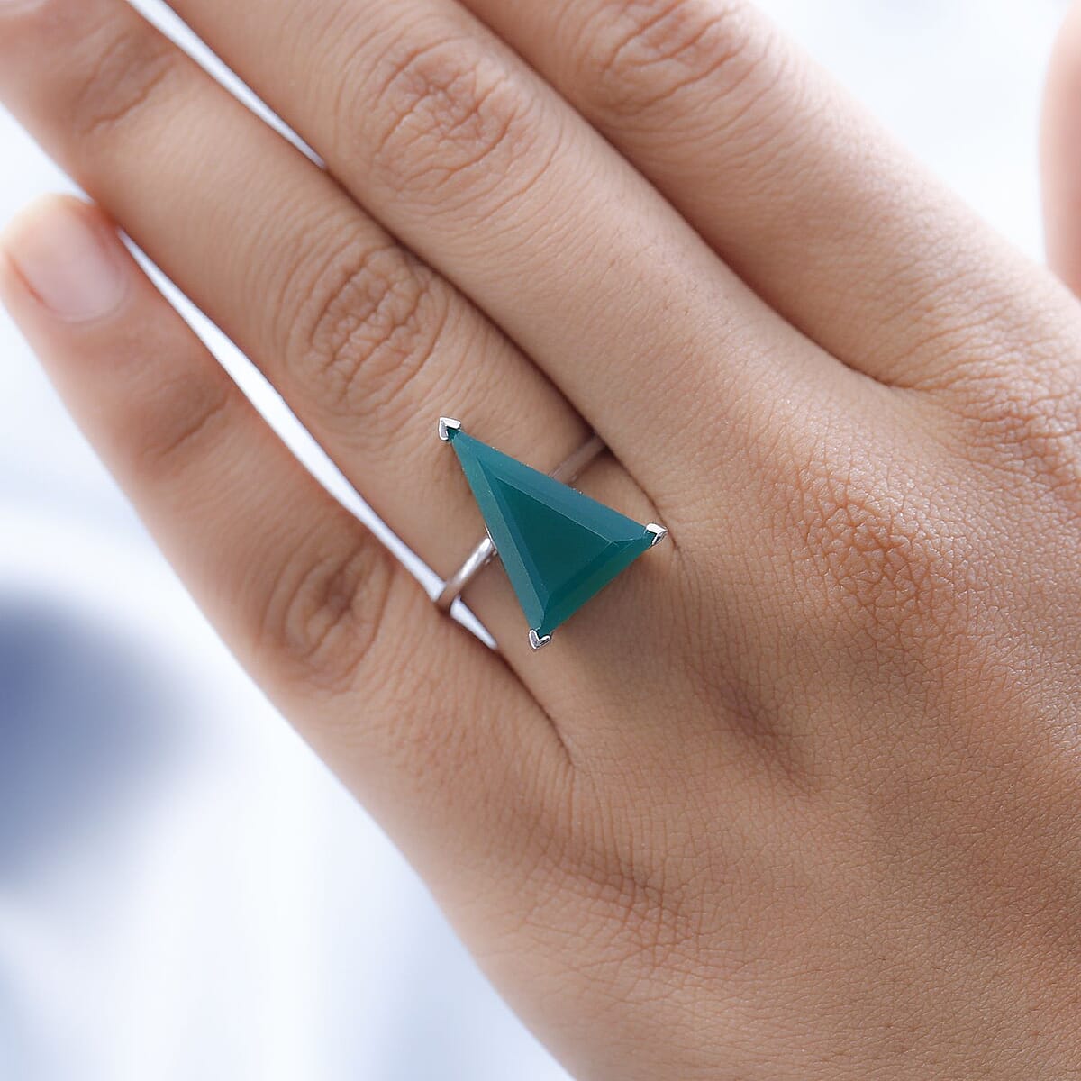 Verde Onyx Solitaire Ring in Platinum Over Sterling Silver (Size 10.0) 7.00 ctw image number 2