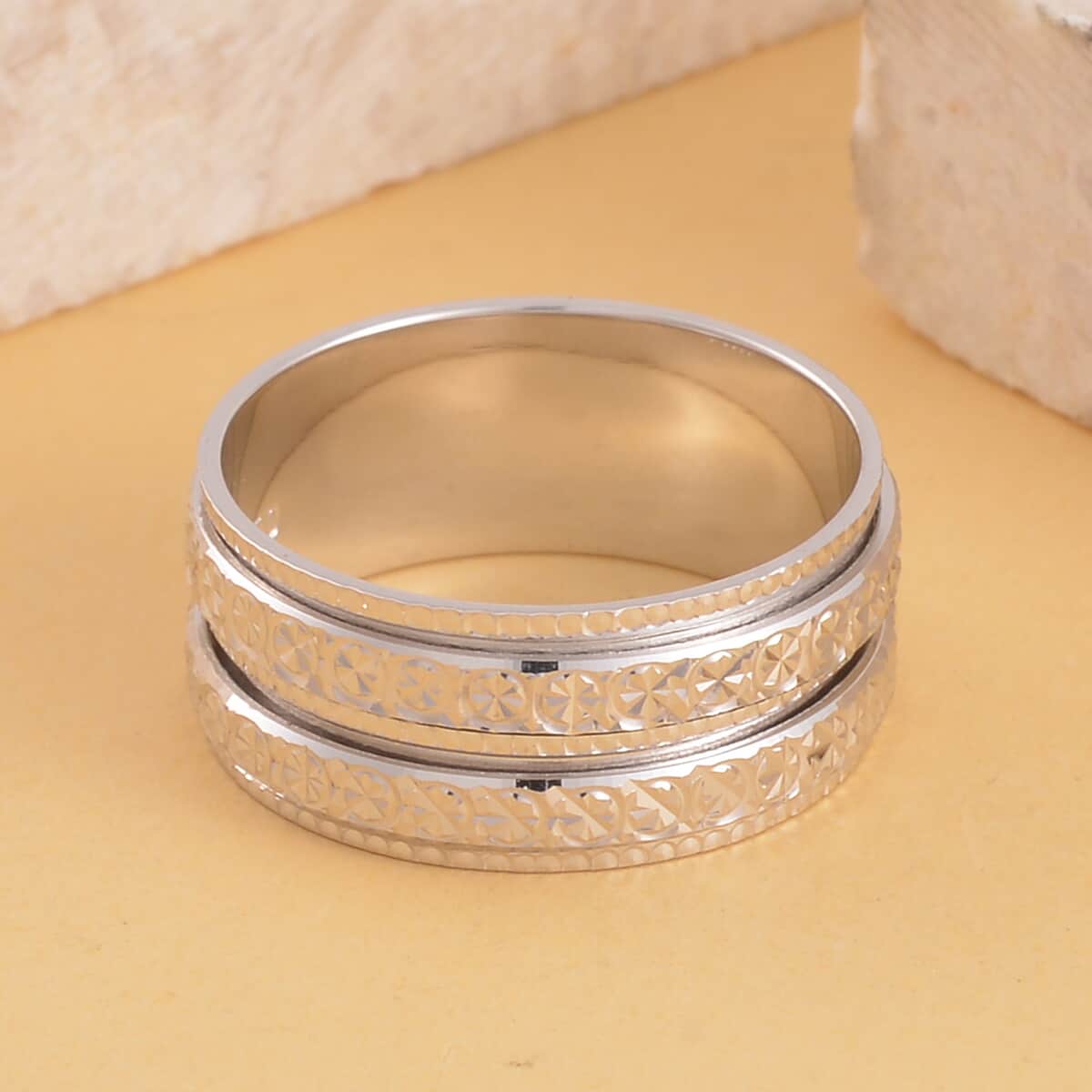 950 Platinum Diamond Cut Band Ring (Size 10.0) (10.85 g) image number 1
