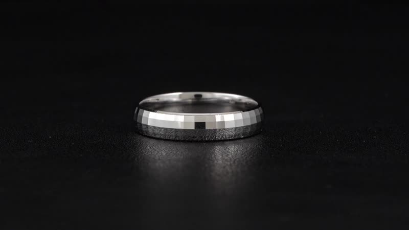 950 Platinum Linear Textured Band Ring (Size 10.0) (5.70 g)