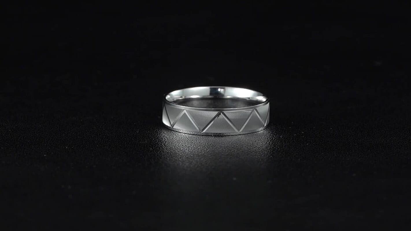 950 Platinum ZigZag Texture Band Ring (Size 10.0) (5.75 g)