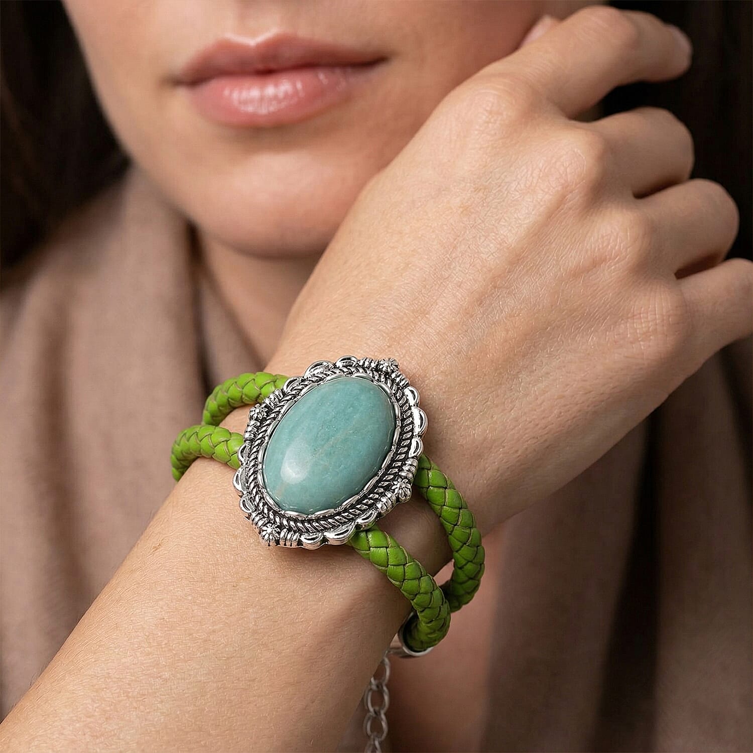 Green Aventurine Bracelet in Silvertone (7.50 In)