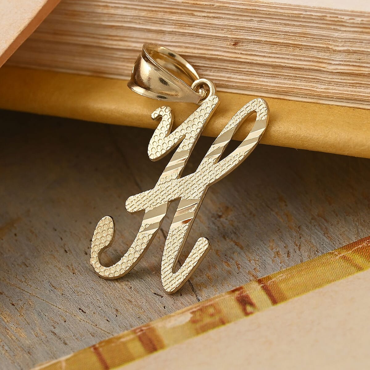 10K Yellow Gold Initial H Pendant image number 1