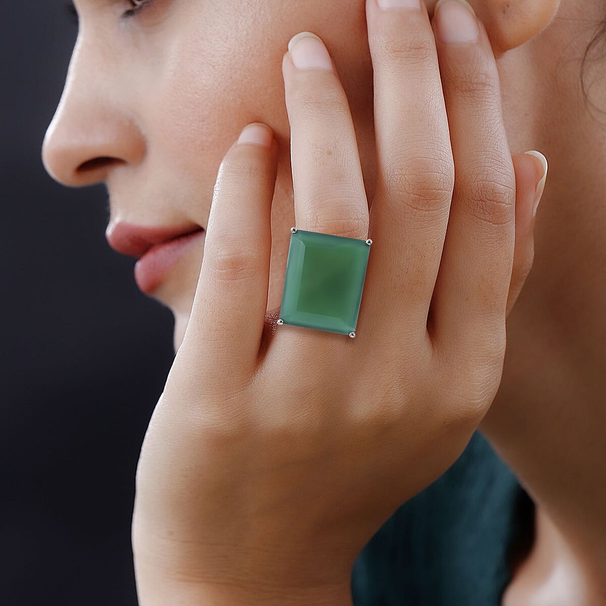 Verde Onyx Solitaire Ring in Platinum Over Sterling Silver (Size 7.0) 53.85 ctw image number 1