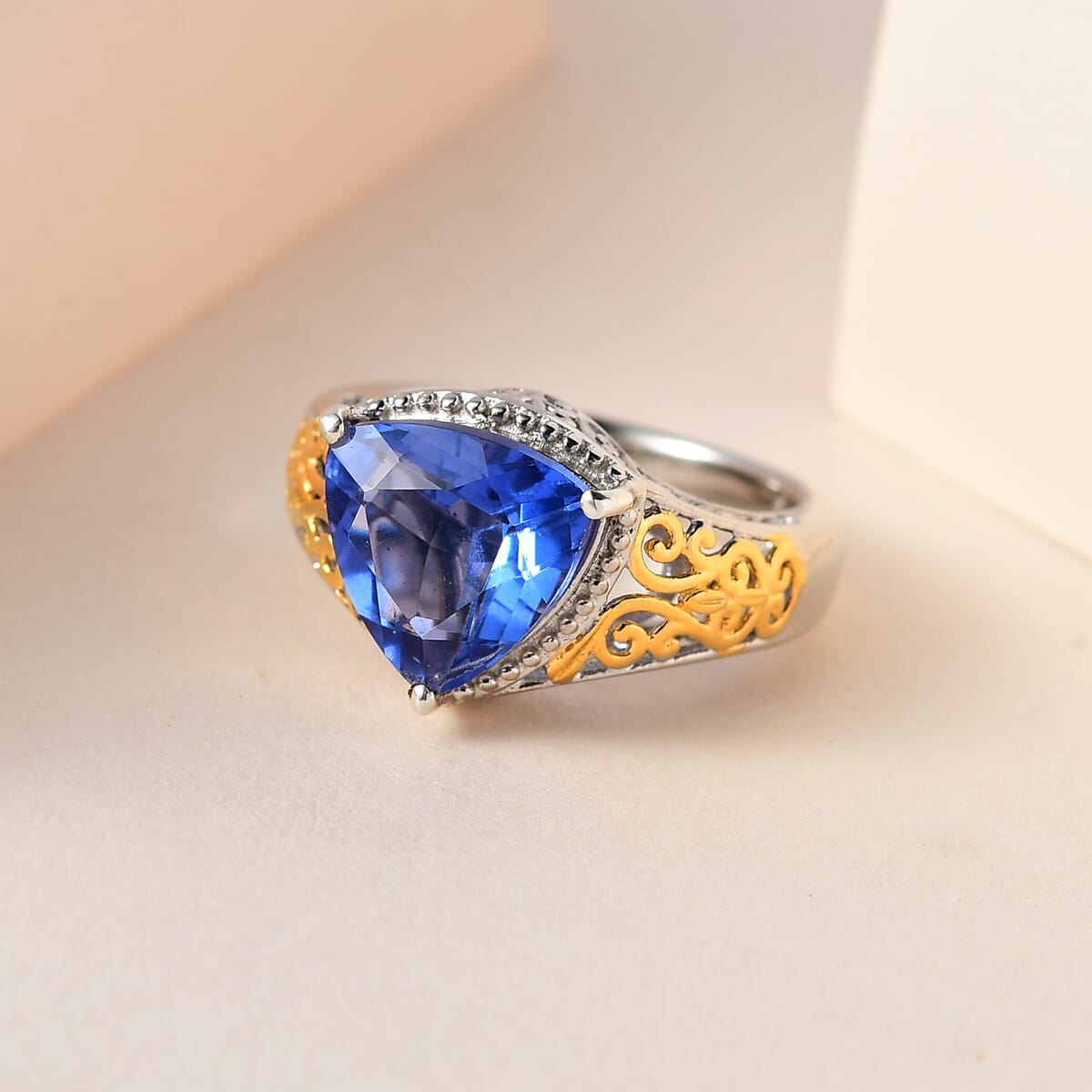 Color Change Fluorite (IR) Solitaire Ring in Vermeil Yellow Gold and Platinum Over Sterling Silver 3.80 ctw image number 1