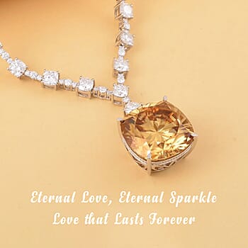 Champagne Moissanite - Product card gallery slide 2 (10177100579129)