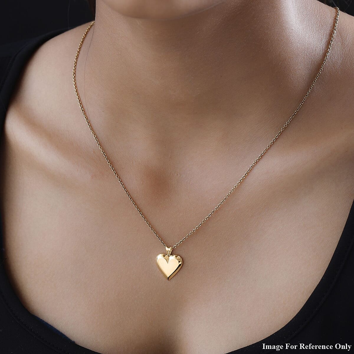 Luxoro 10K Yellow Gold Heart Pendant 1.65 Grams image number 2