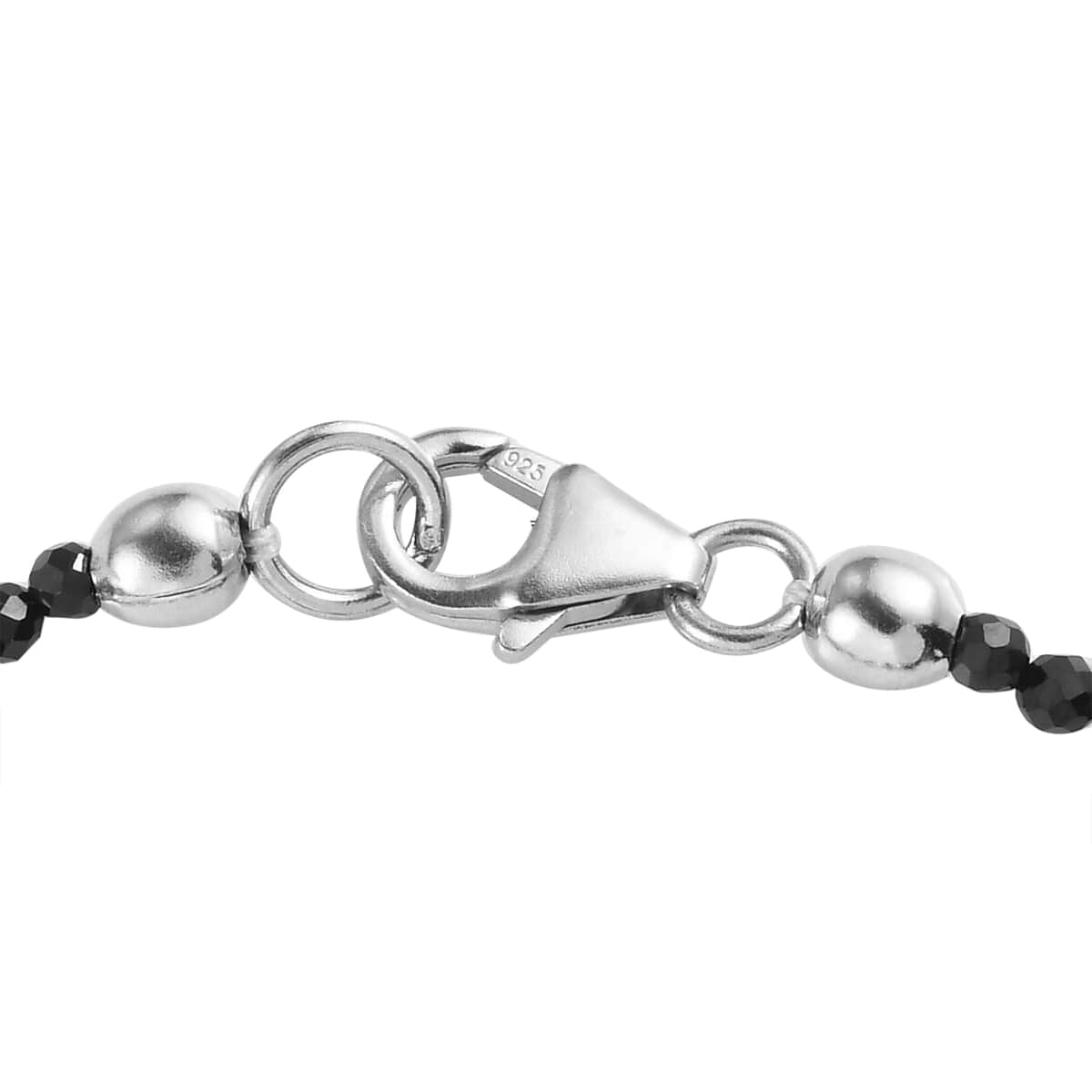 White Freshwater Pearl and Thai Black Spinel Bracelet in Sterling Silver (7.25 In) 7.50 ctw image number 4