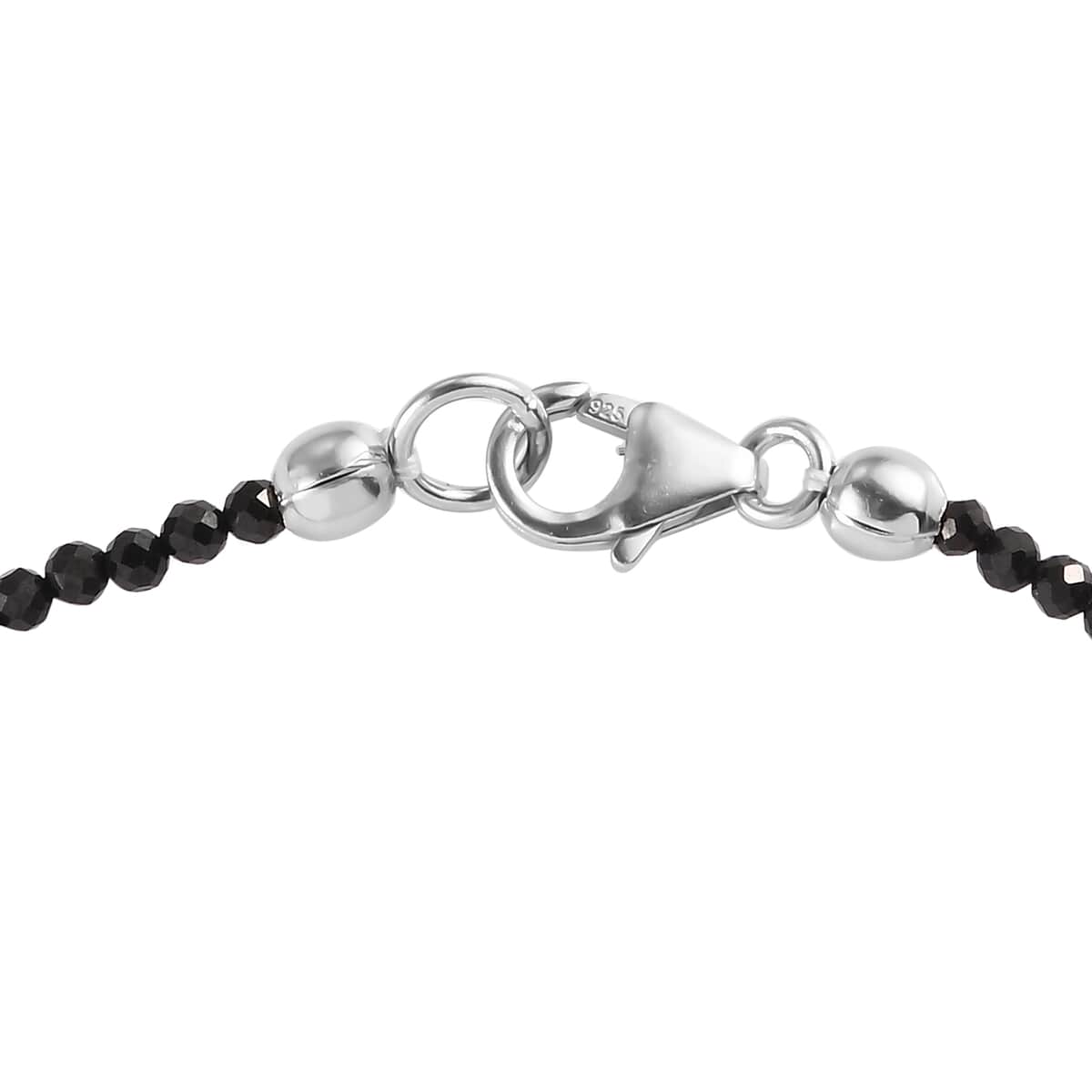 Gray Freshwater Pearl and Thai Black Spinel Bracelet in Sterling Silver (7.25 In) 7.50 ctw image number 4