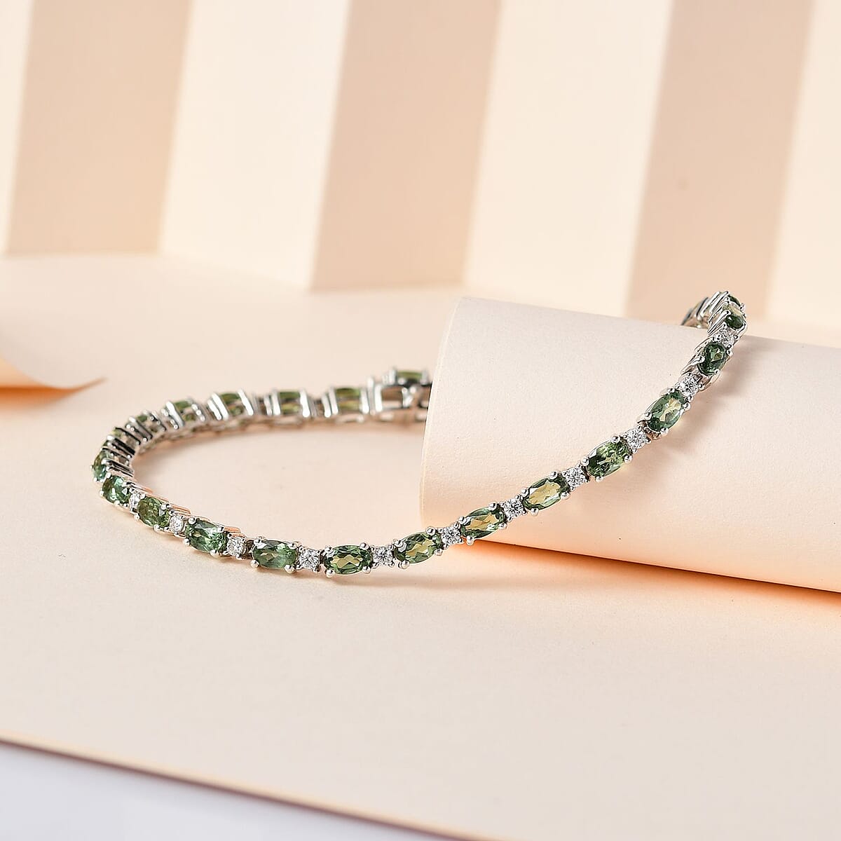 Tanzanian Natural Green Apatite and Moissanite Tennis Bracelet in Platinum Over Sterling Silver (7.25 In) 7.15 ctw image number 1