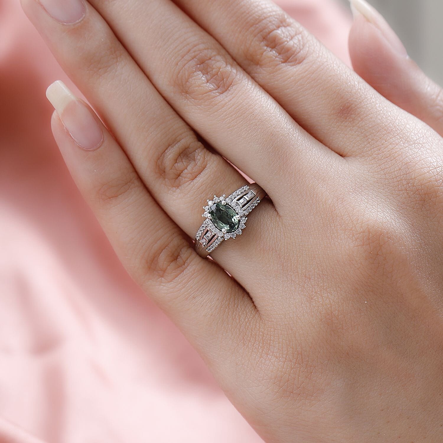 10 - Product card gallery slide 2 (10144909197595)