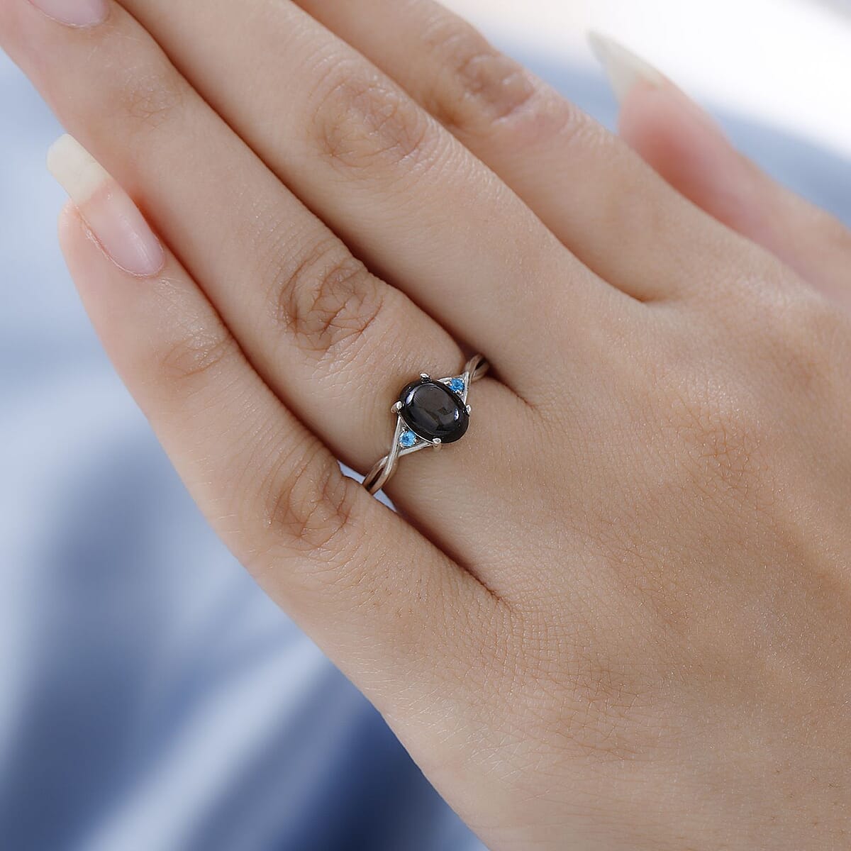 Bankacha Natural Black Star Sapphire and Malgache Neon Apatite Ring in Platinum Over Sterling Silver 2.15 ctw image number 2