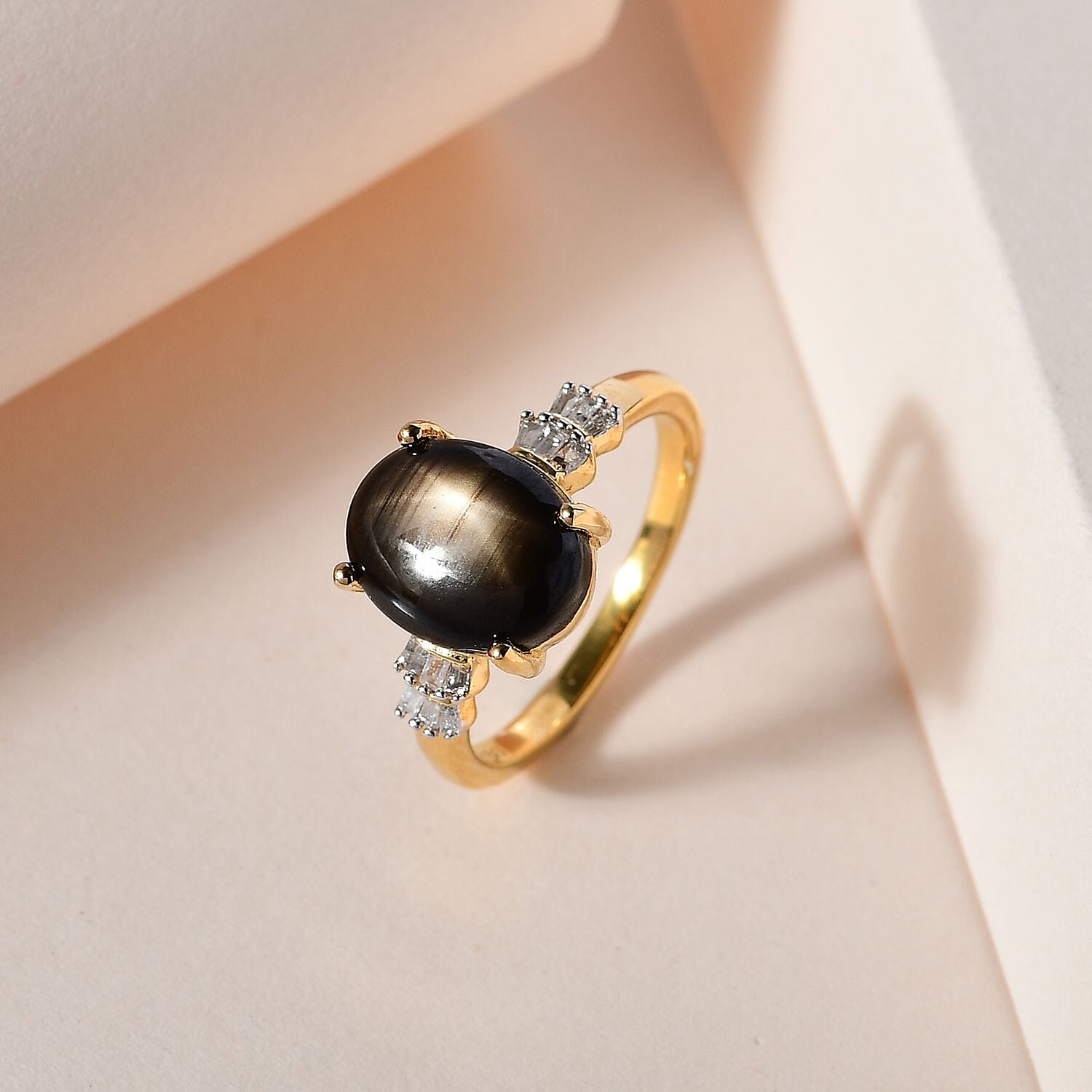Bankacha Natural Black Star Sapphire and Diamond Ring in Vermeil Yellow Gold Over Sterling Silver (Size 10.0) 3.60 ctw