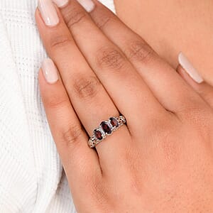 D'Joy Mozambique Garnet 3 Stone Ring in Platinum Over Sterling Silver 1.10 ctw (Size 10.0)