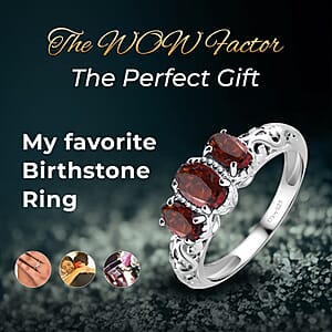 D'Joy Mozambique Garnet 3 Stone Ring in Platinum Over Sterling Silver 1.10 ctw (Size 6.0)
