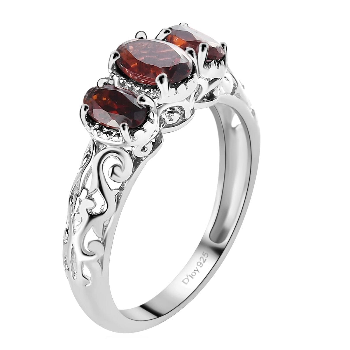 D'Joy Mozambique Garnet 1.15 ctw Ring, 3 Stone Garnet Ring, Trilogy Ring, Sterling Silver Ring, Birthstone Jewelry, Garnet 3 Stone Ring (Size 8.00) image number 6