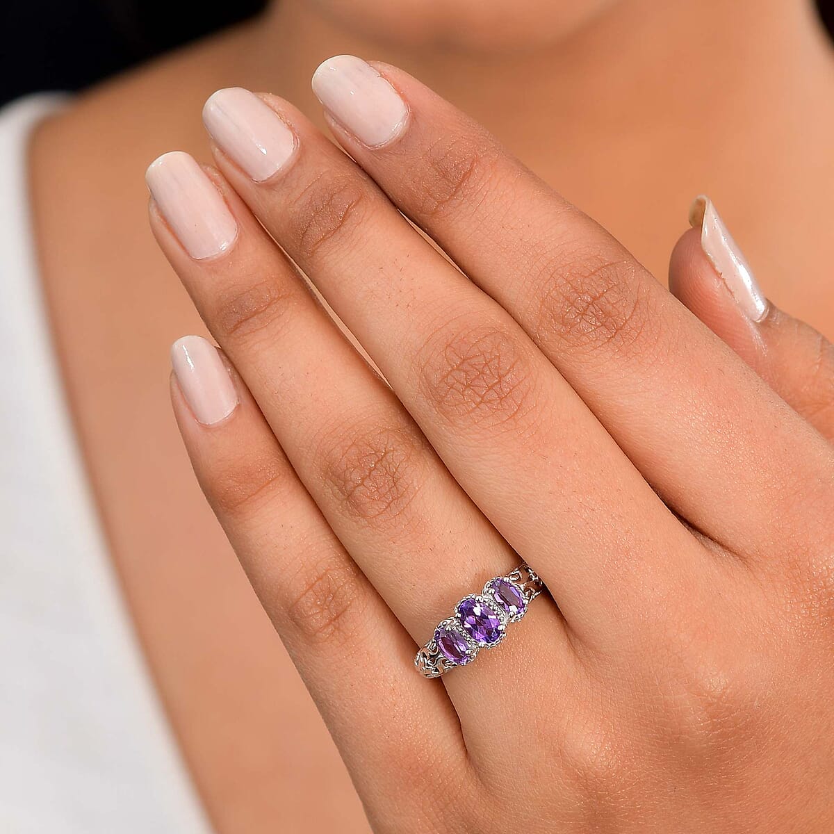 D'Joy Amethyst Ring, 3 Stone Amethyst Ring, Trilogy Ring, Sterling Silver Ring, Birthstone Jewelry, Amethyst 3 Stone Ring 0.85 ctw (Size 5.0) image number 3