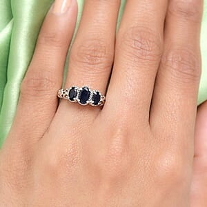D'Joy Madagascar Blue Sapphire (DF) 1.25 ctw 3 Stone Ring in Platinum Over Sterling Silver (Size 10.0)