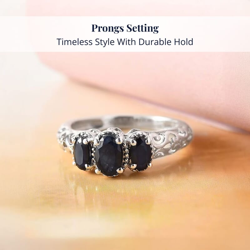 D'Joy Madagascar Blue Sapphire (DF) 1.25 ctw 3 Stone Ring in Platinum Over Sterling Silver (Size 7.0)
