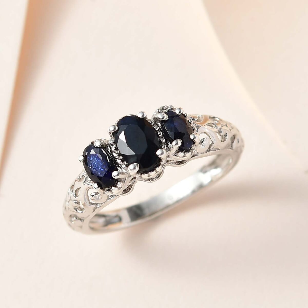 Madagascar Blue Sapphire (DF) 1.25 ctw 3 Stone Ring in Platinum Over Sterling Silver (Size 9.0) image number 3