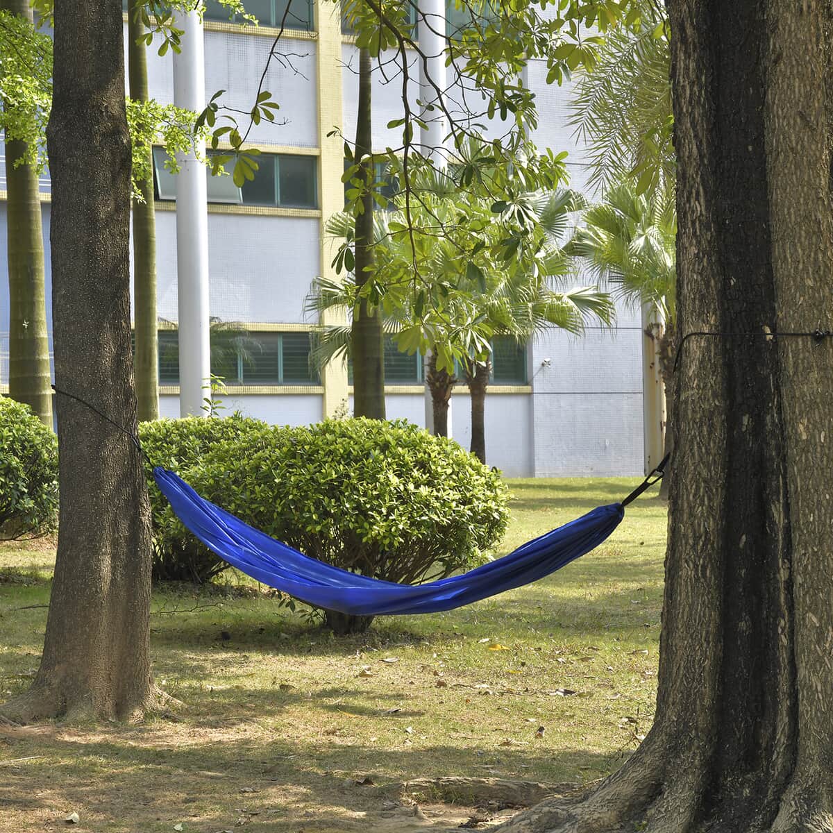 Blue Camping Hammock with 2 Tree Straps (108.3"x55.1") image number 0