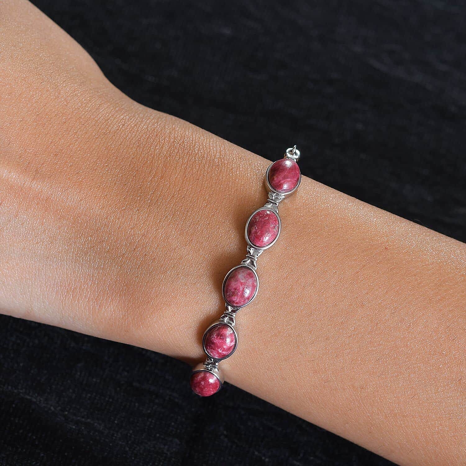 Default Title - Product card gallery slide 3 (10144916013339)