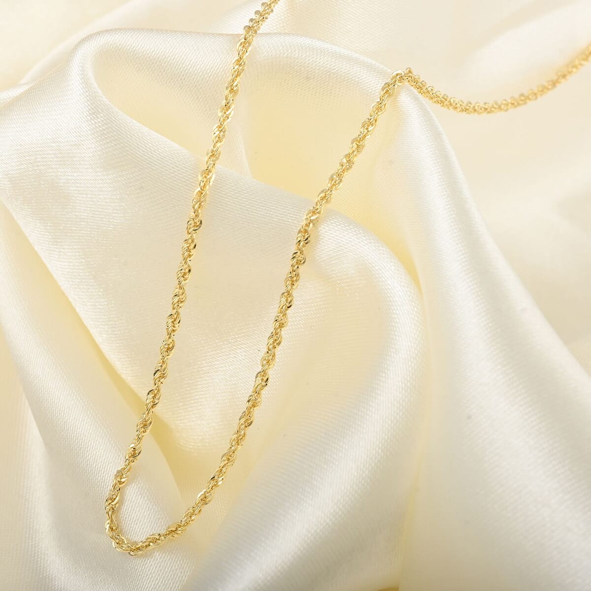 1.5mm Rope Chain Necklace in 10K Yellow Gold 1.50 Grams 22 Inches image number 1