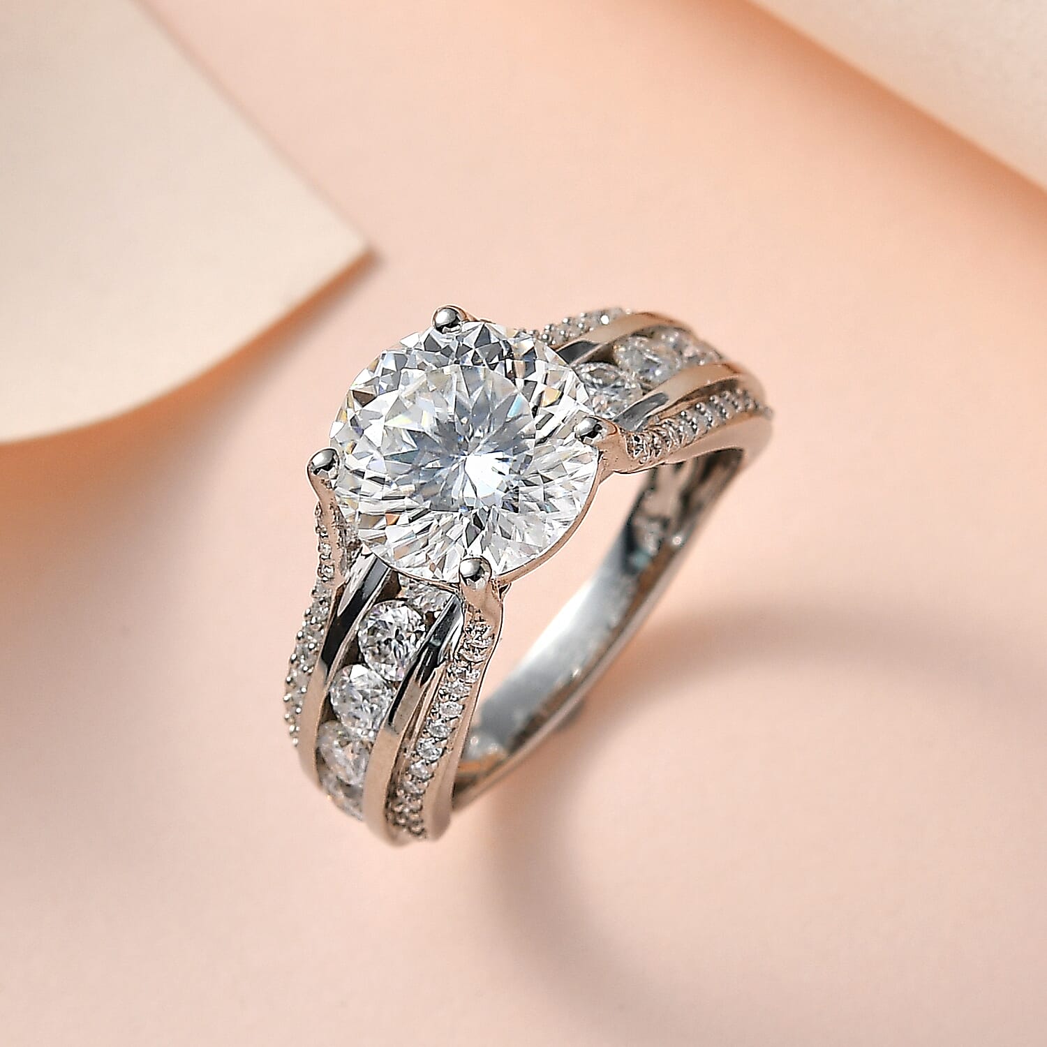 Moissanite / 10 - Product card gallery slide 2 (10144910999835)