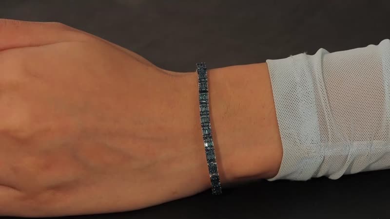 Blue Diamond Tennis Bracelet in Platinum Over Sterling Silver (7.25 In) 4.00 ctw