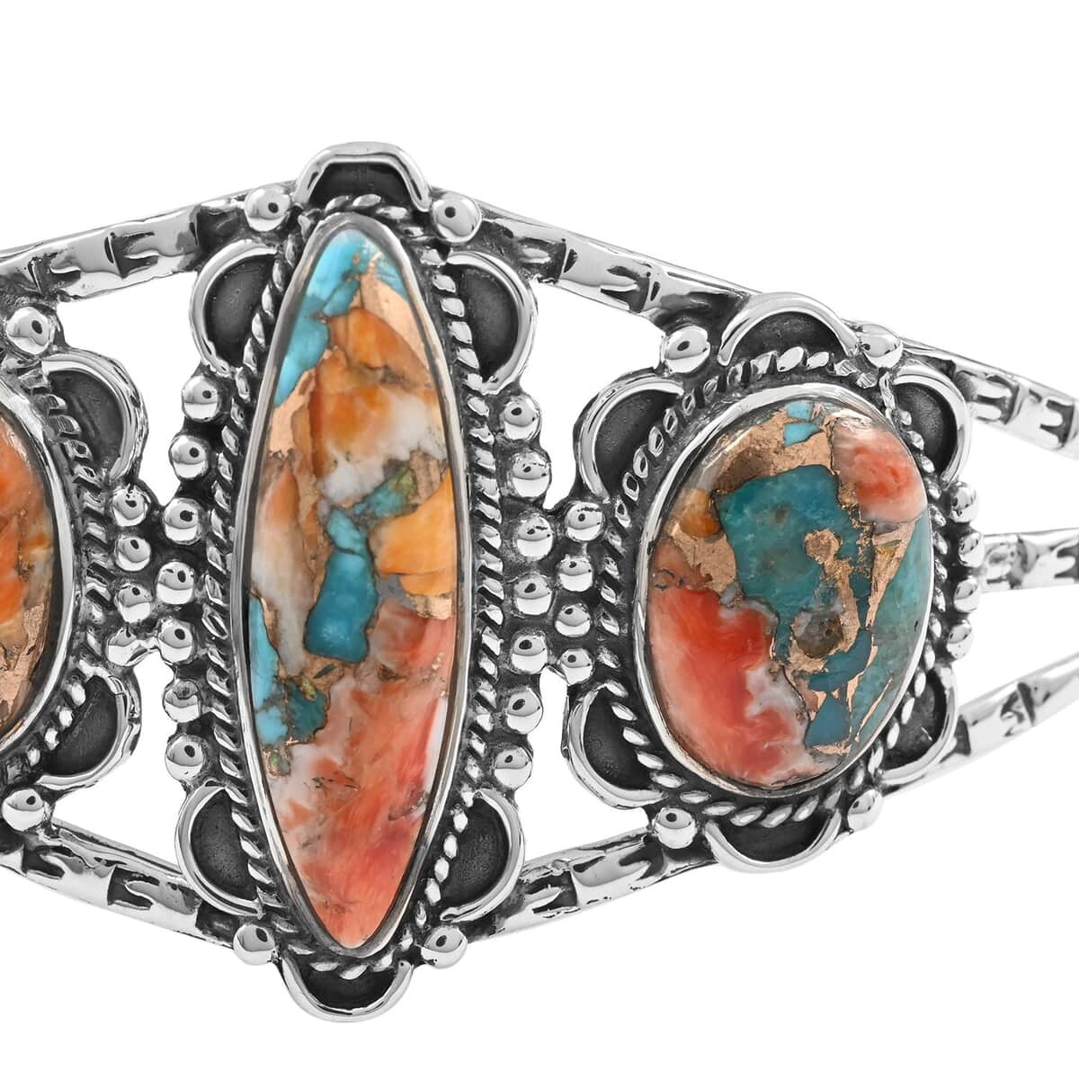 Santa Fe Style Spiny Turquoise Cuff Bracelet in Sterling Silver (6.50 in) 22.50 ctw image number 2