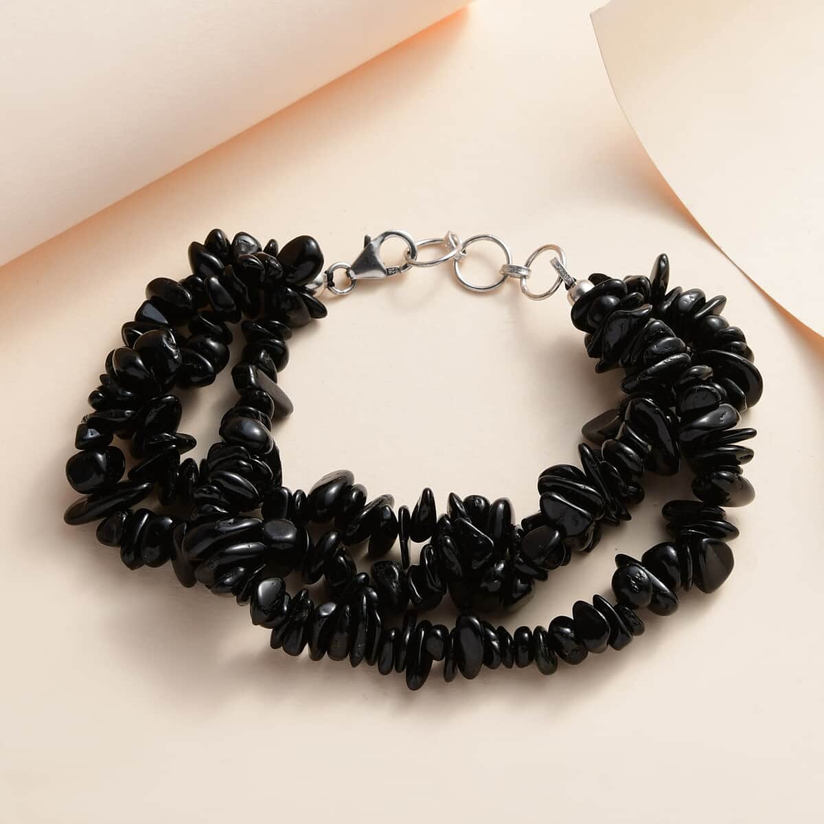 Black Tourmaline Chips 3 Row Bracelet in Sterling Silver (7.25 In) 207.00 ctw image number 1