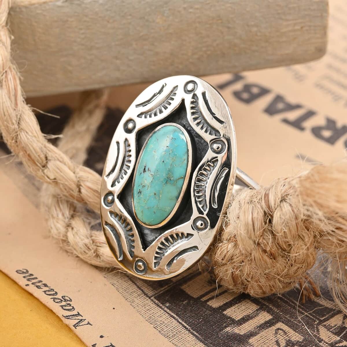 Santa Fe Style Kingman Turquoise Ring in Sterling Silver 1.50 ctw image number 1