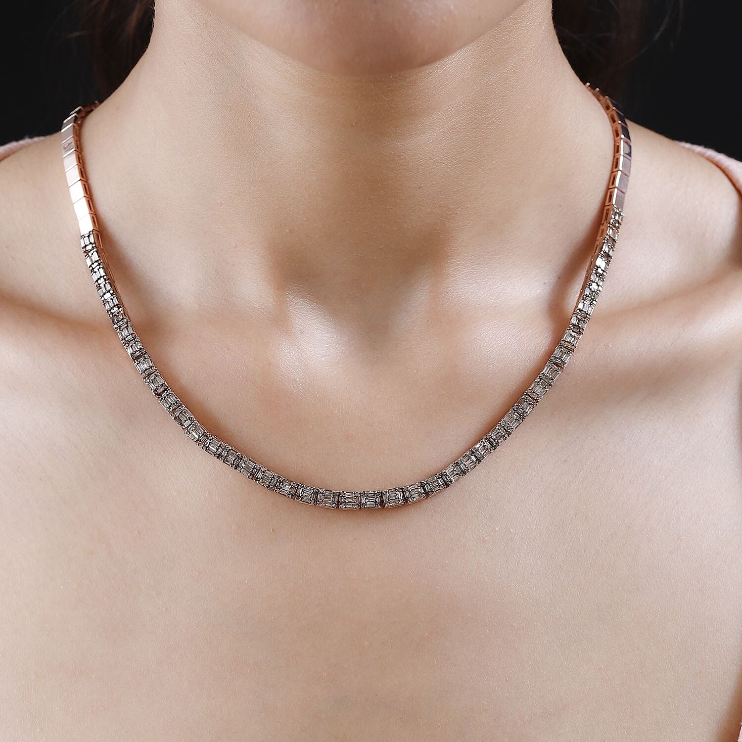 Champagne Diamond - Product card gallery slide 3 (9431713448191)