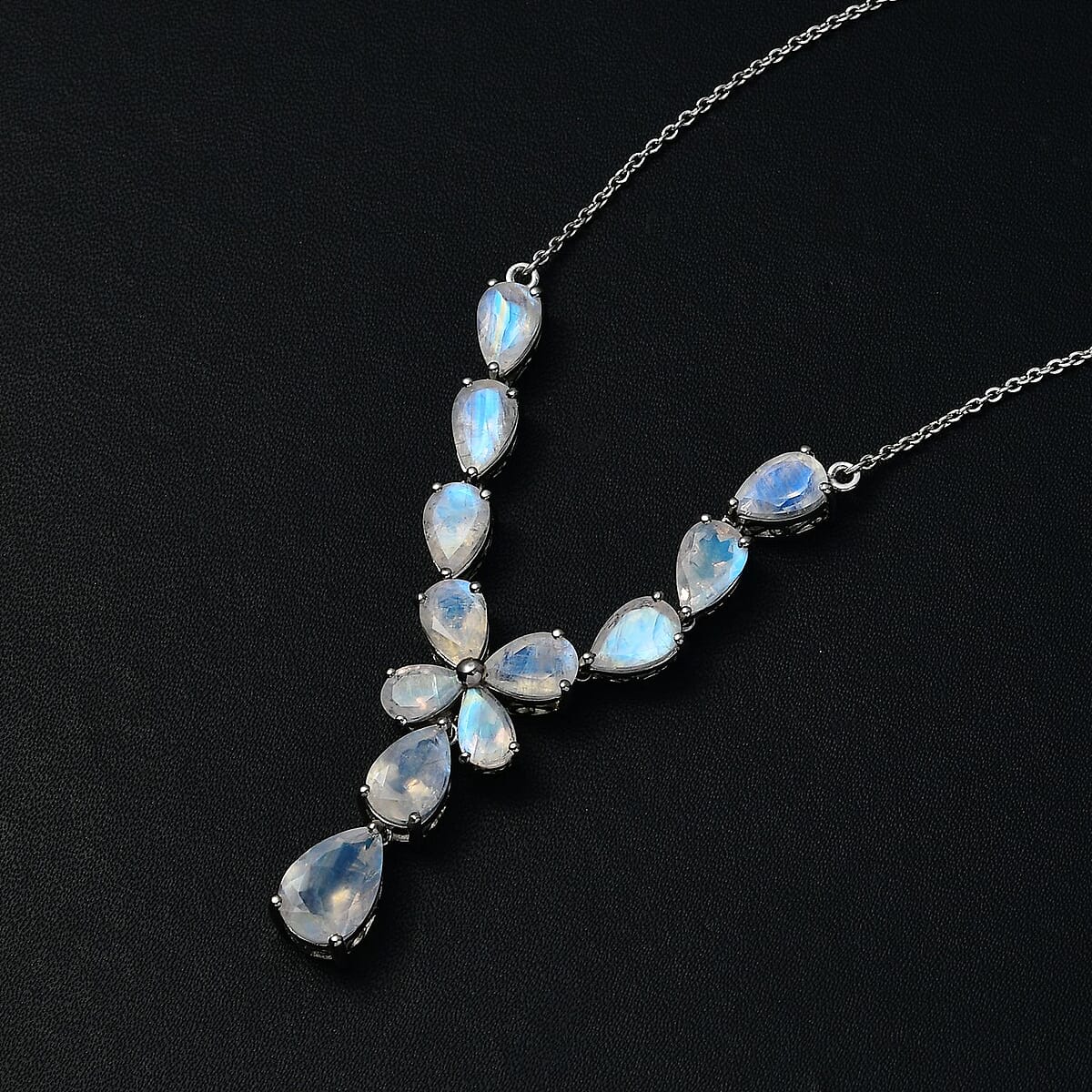 Premium Rainbow Moonstone Necklace 18-20 Inches in Platinum Over Sterling Silver 17.00 ctw image number 1