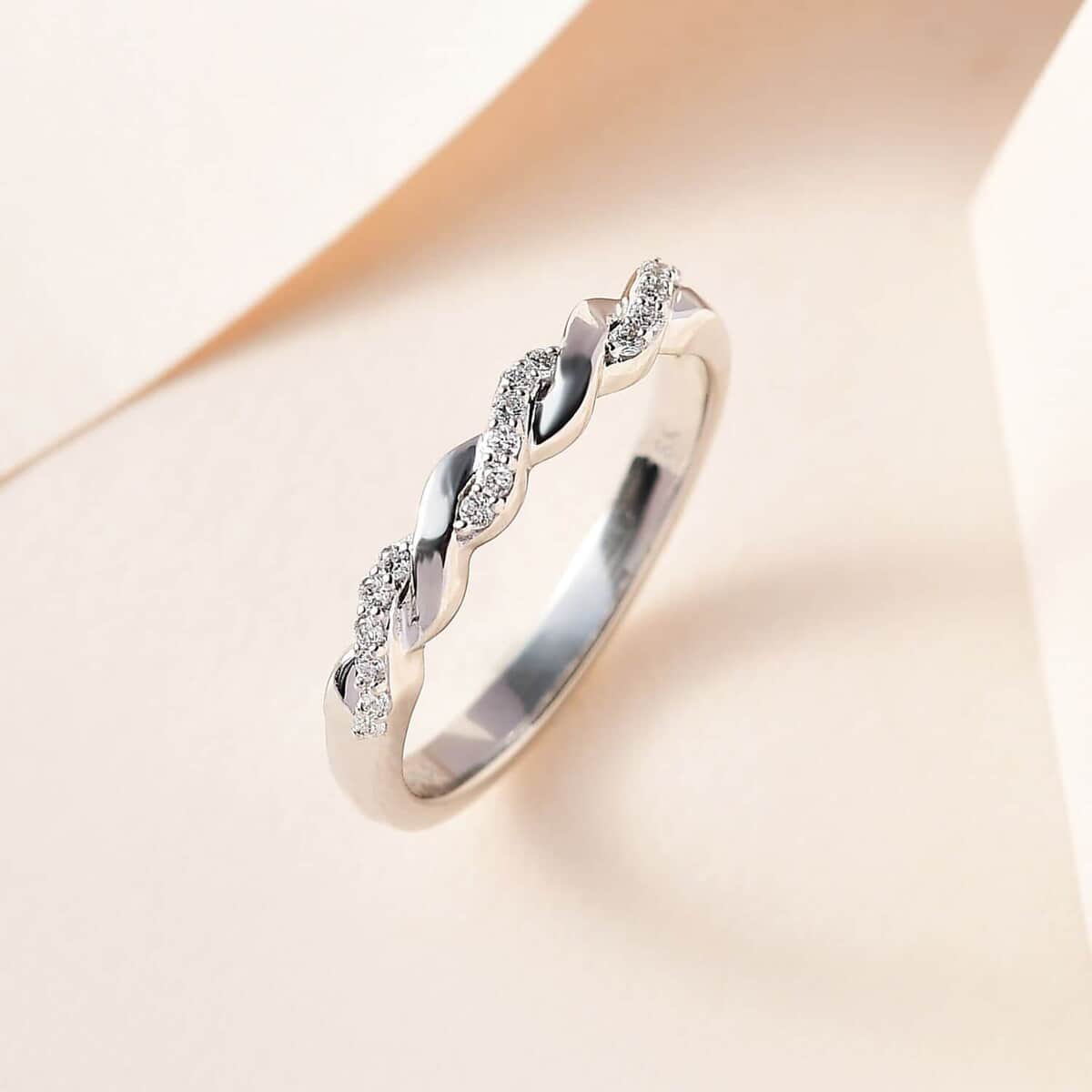 Iliana 18K White Gold Diamond G-H SI1 Forever Love Twisted Band Ring (Size 7.0) 0.10 ctw image number 1
