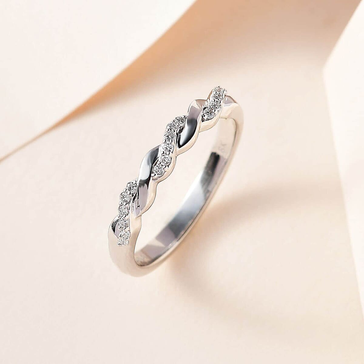 Iliana 18K White Gold Diamond G-H SI1 Forever Love Twisted Band Ring (Size 9.0) 0.10 ctw image number 1