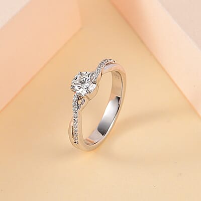 Iliana 18K White Gold G-H SI1 Diamond Criss Cross Ring (Size 7.0) 4.15 Grams 0.75 ctw