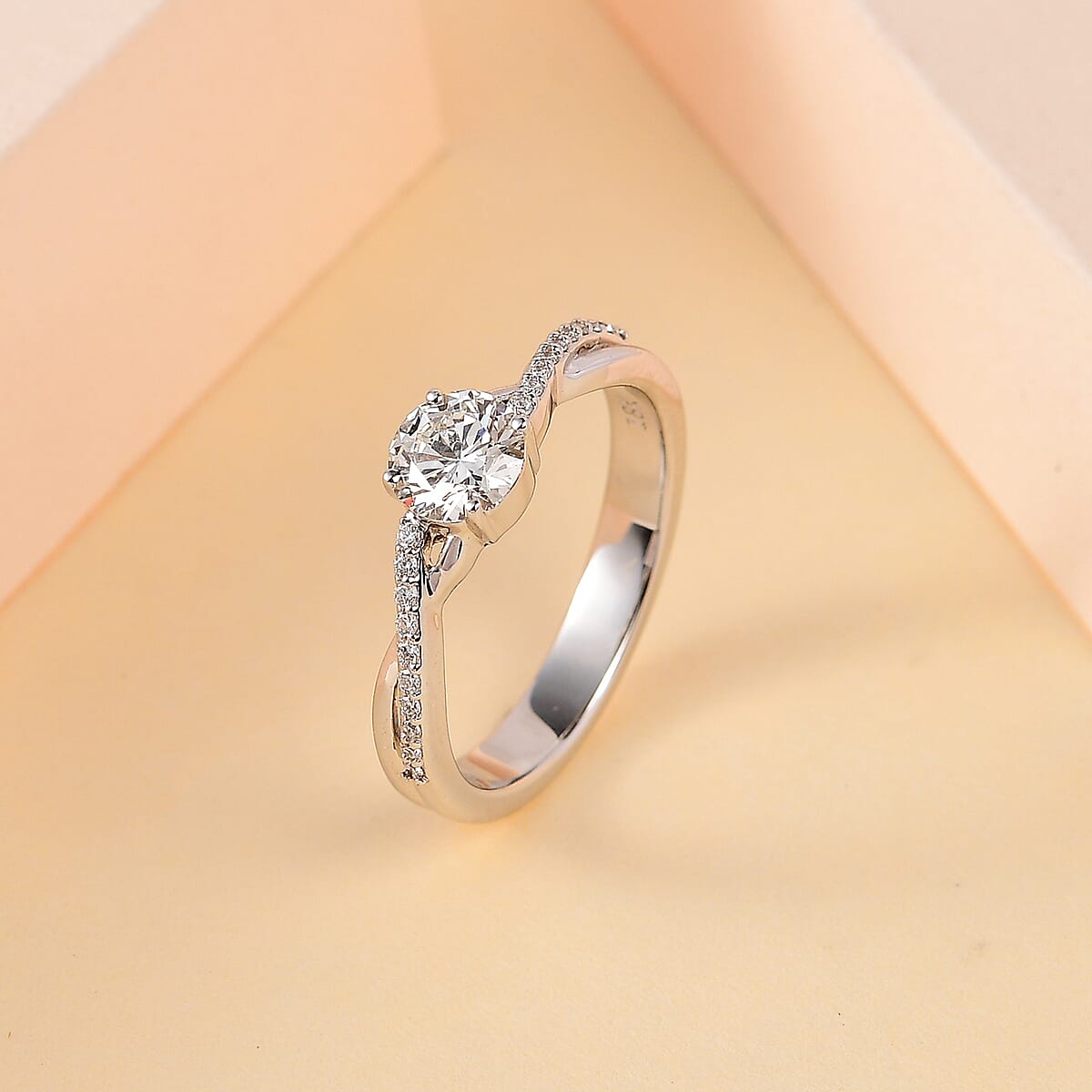 Iliana 18K White Gold G-H SI1 Diamond Criss Cross Ring (Size 8.0) 4.15 Grams 0.75 ctw image number 1