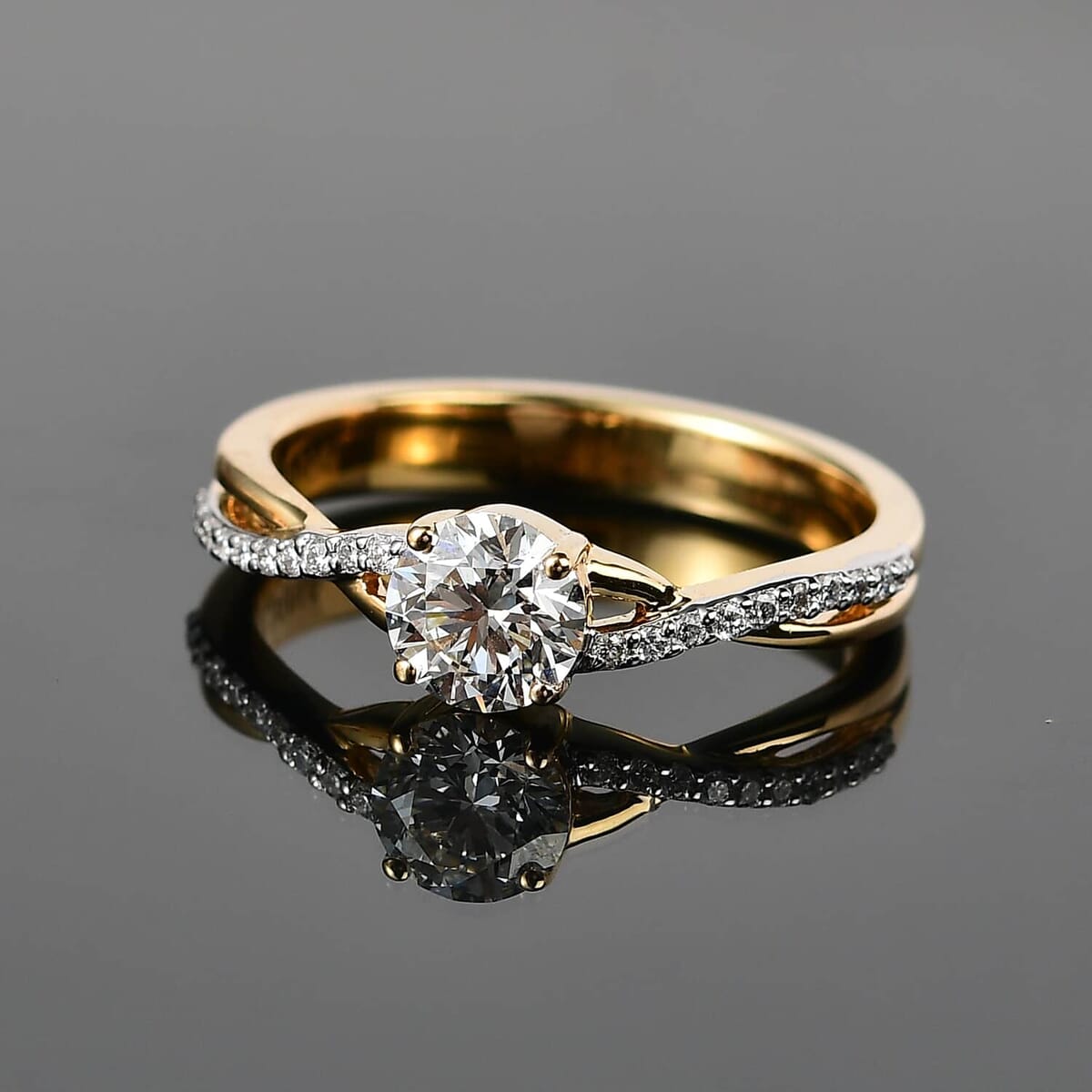 Iliana 18K Yellow Gold G-H SI1 Diamond Criss Cross Ring (Size 6.0) 3.95 Grams 0.75 ctw image number 2