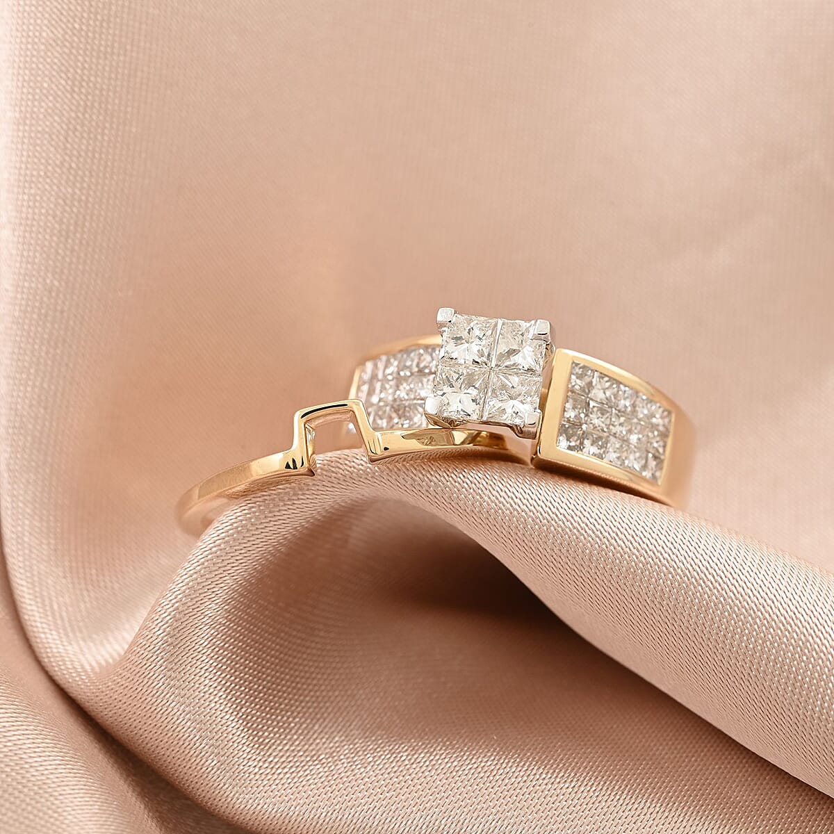 14K Yellow Gold Princess Cut Diamond H-I I2-I3 Ring (Size 7.0) 5.60 Grams 1.10 ctw image number 1