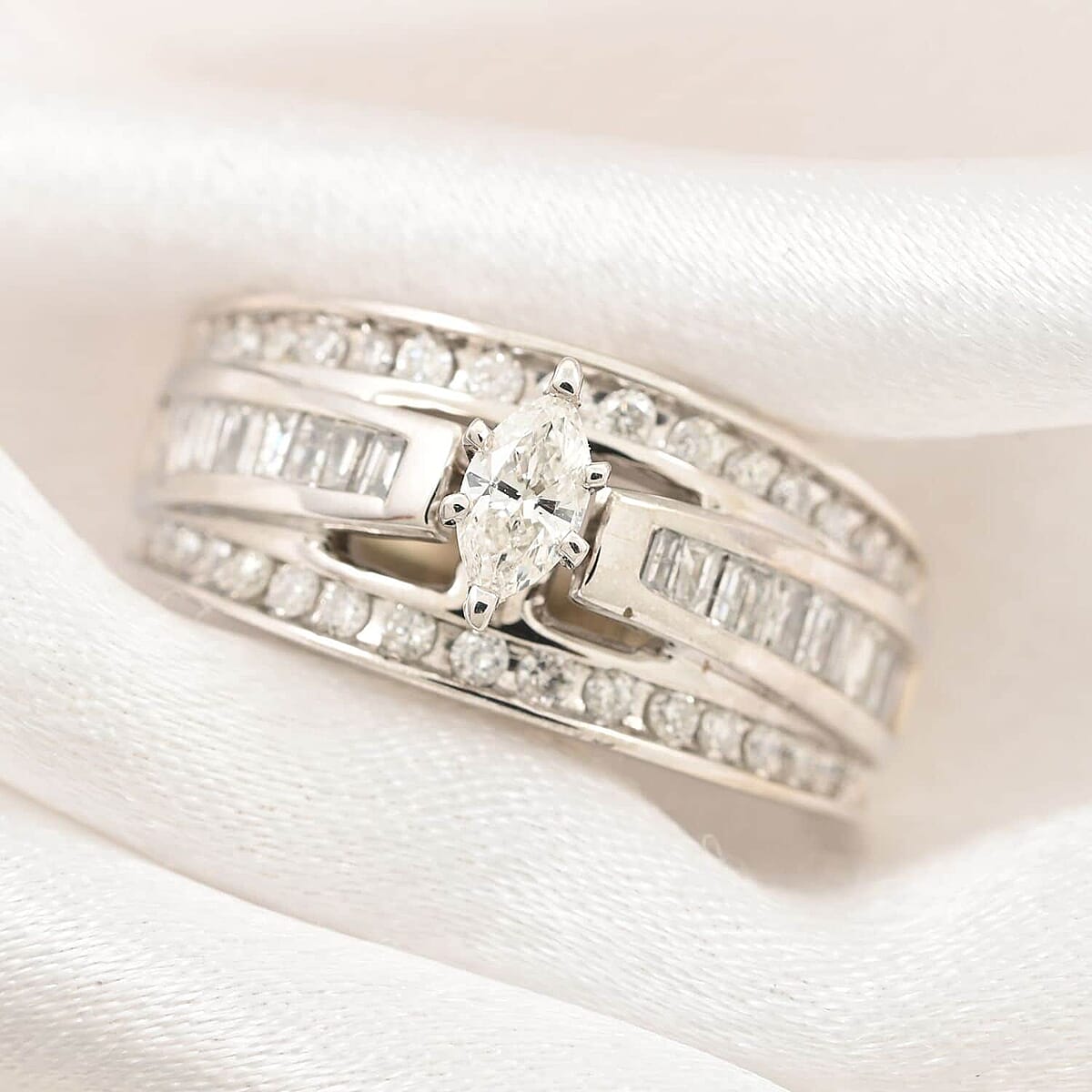 10K White Gold I1-SI Diamond Ring (Size 9.5) 4.80 Grams 1.00 ctw image number 1