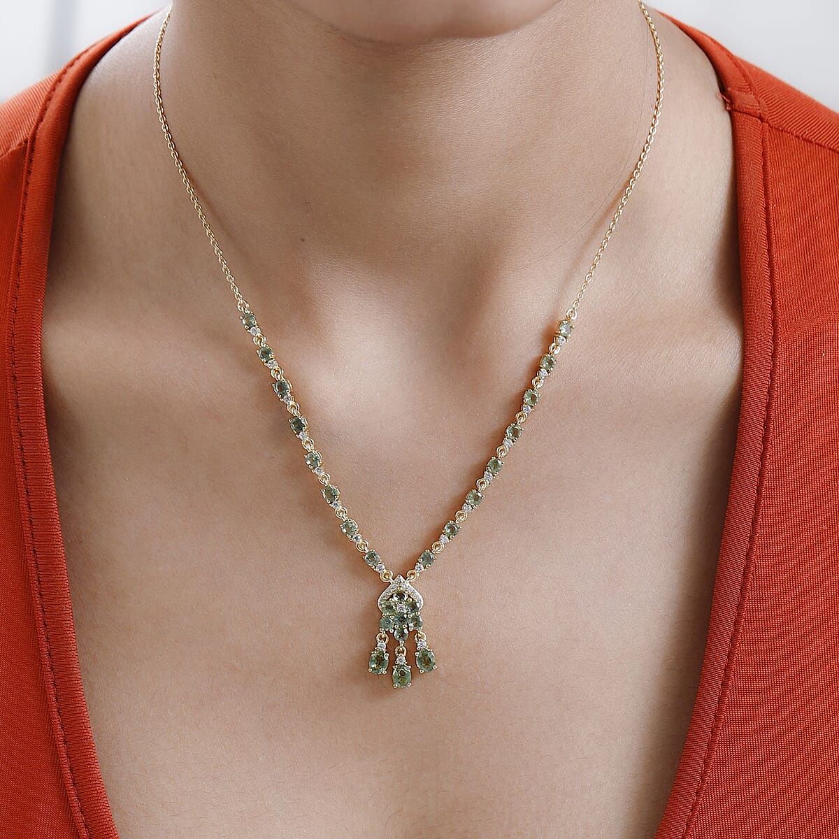 Tanzanian Natural Green Apatite and White Zircon Necklace 18 Inches in Vermeil Yellow Gold Over Sterling Silver 4.50 ctw image number 2