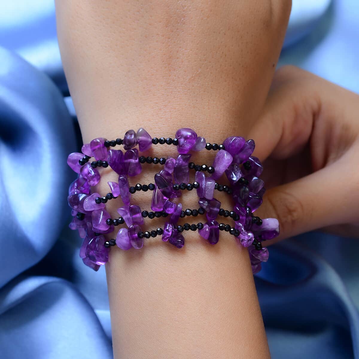 Amethyst and Thai Black Spinel Multi Row Bracelet in Sterling Silver (7.25 In) 105.00 ctw image number 2