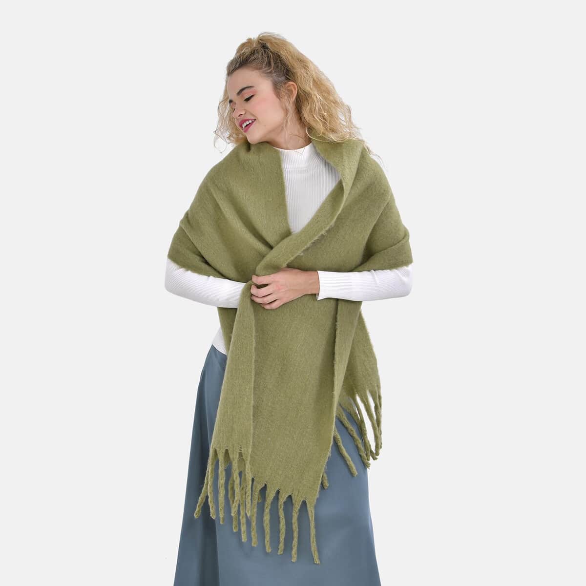 Olive Green Solid Color Scarf with Tassels image number 3