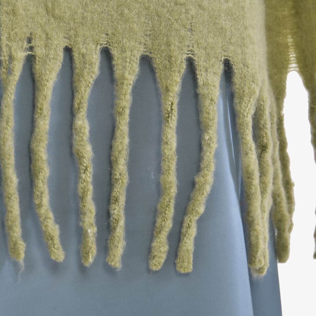 Olive Green Solid Color Scarf with Tassels image number 4