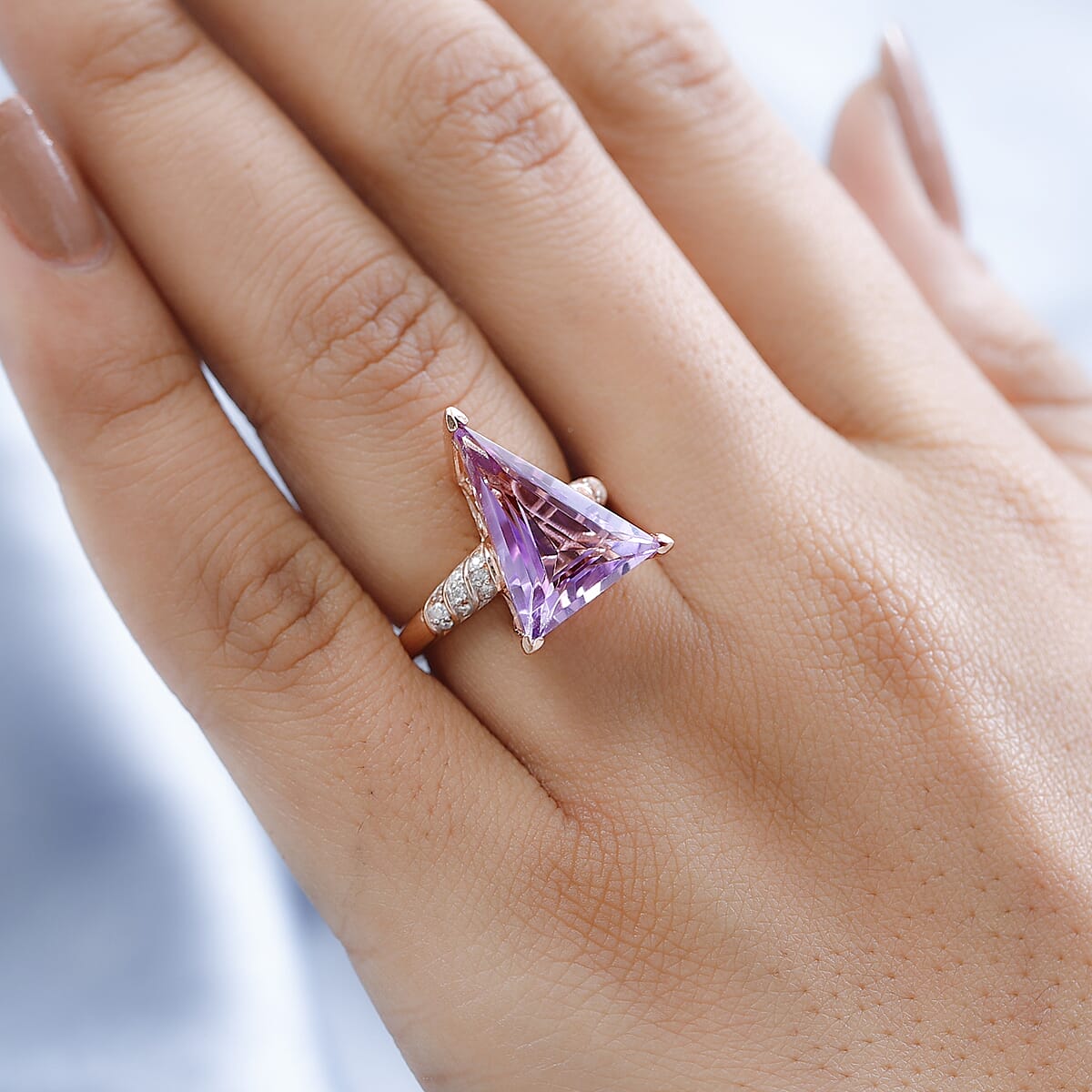 Rose De France Amethyst and Moissanite Ring in Vermeil Rose Gold Over Sterling Silver 5.75 ctw image number 2