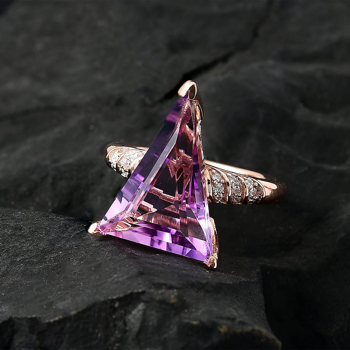 AAA Rose De France Amethyst and Moissanite Ring in Vermeil Rose Gold Over Sterling Silver (Size 9.0) 5.75 ctw image number 1