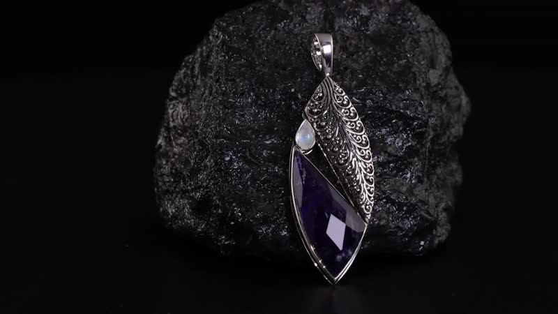 Sajen Silver Blue Sodalite Quartz and Rainbow Moonstone Pendant in Platinum Over Sterling Silver 7.15 ctw