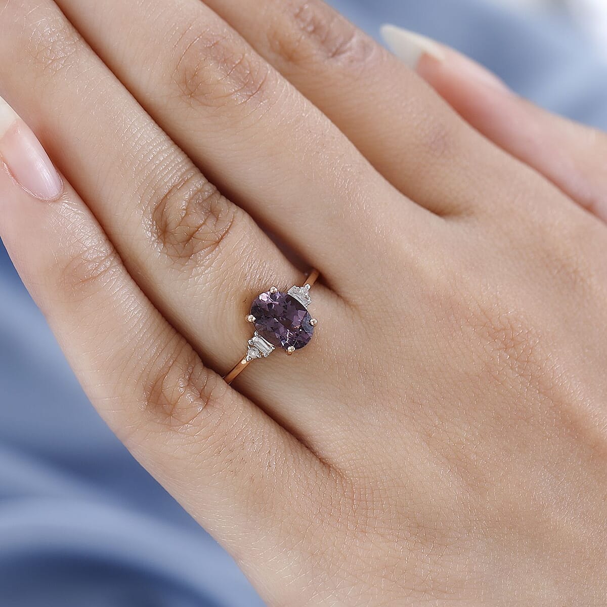 Luxoro 10K Rose Gold Premium Narsipatnam Purple Spinel and G-H I3 Diamond Ring (Size 9.0) 1.75 ctw image number 2