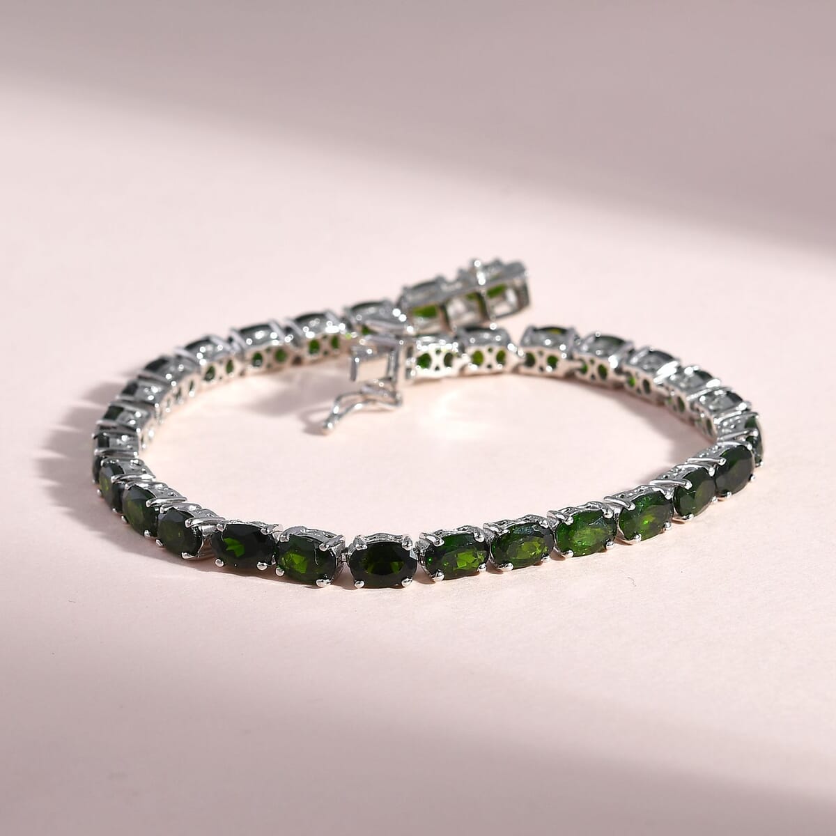 Chrome Diopside Tennis Bracelet in Platinum Over Sterling Silver (6.50 In) 11.10 ctw image number 1