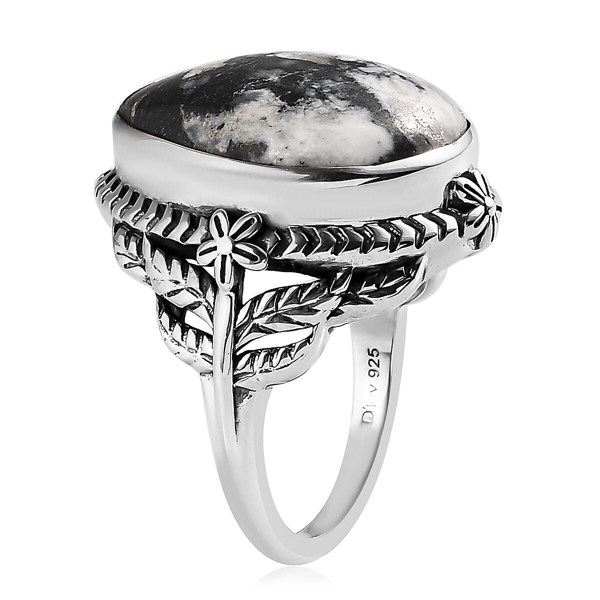 Artisan Crafted White Buffalo Solitaire Ring in Sterling Silver (Size 10.0) 15.25 ctw